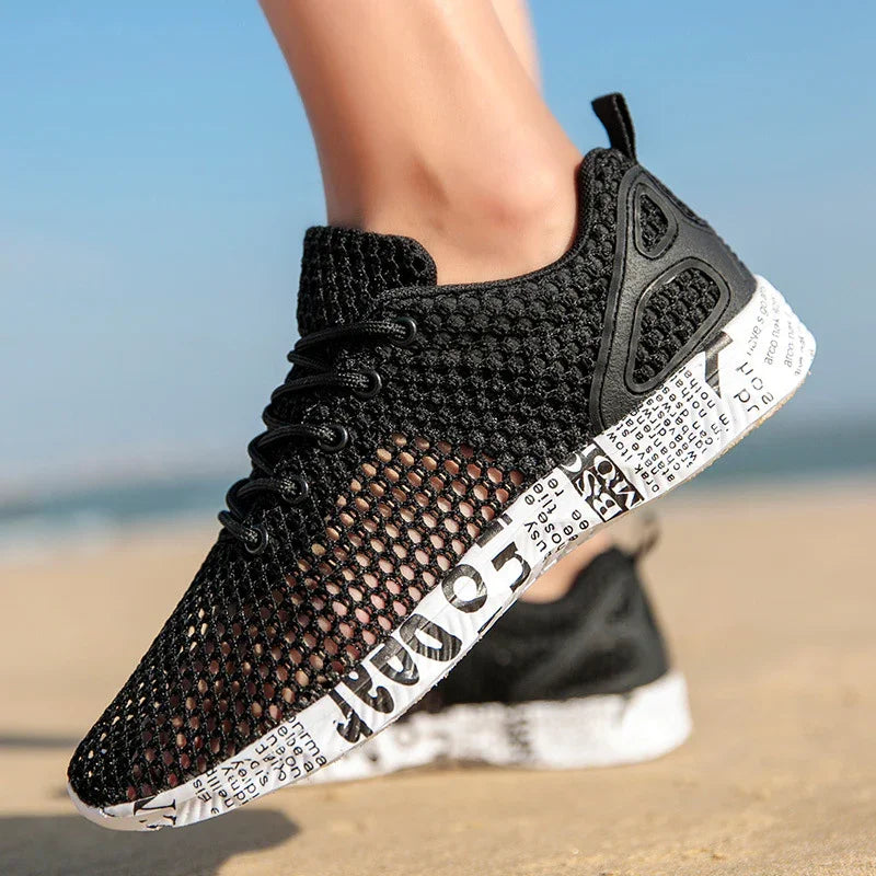 Freizeitschuhe für Herren Atmungsaktive Sneaker mit passendem Hohlspitzen-Board-Schuh