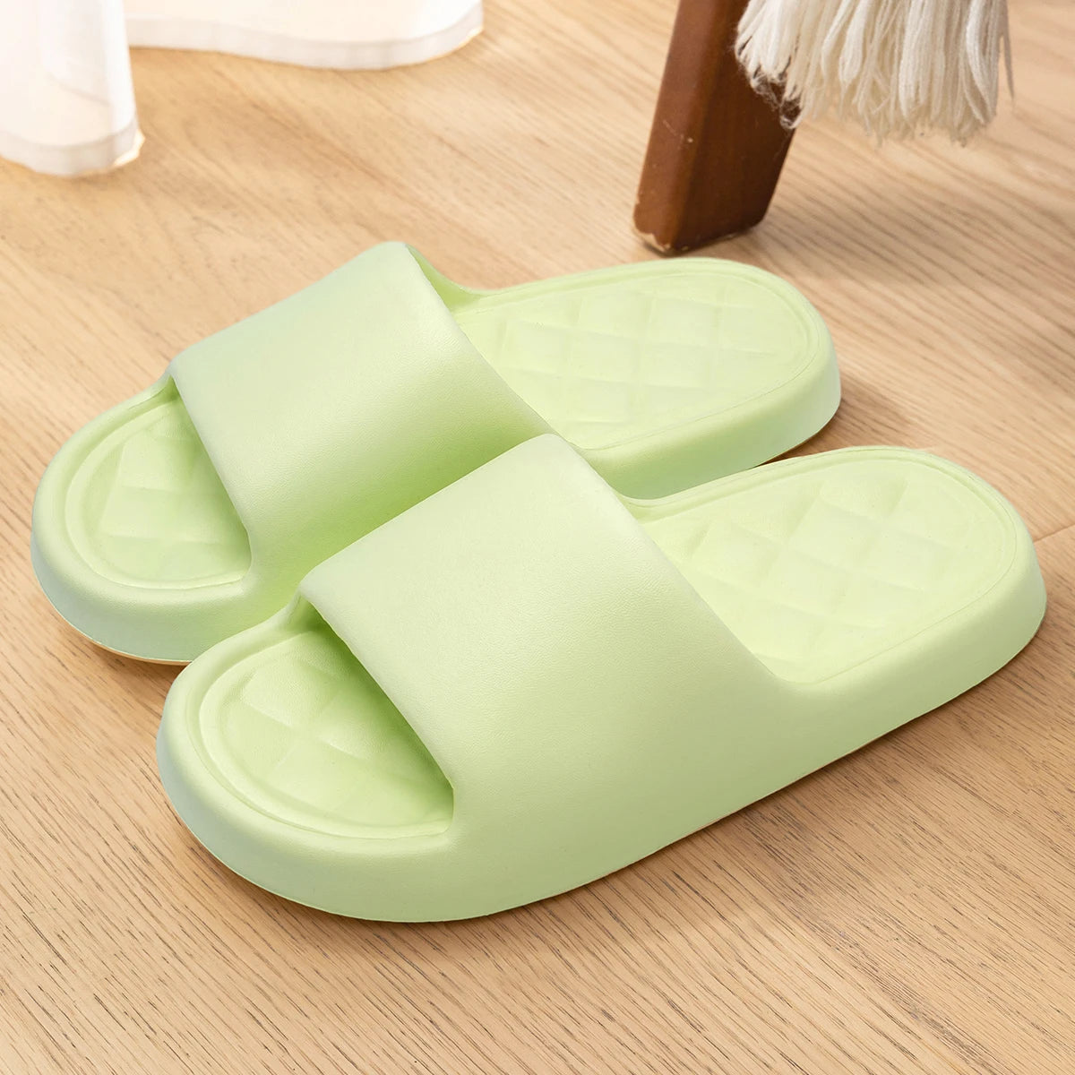 Summer Slippers Soft Non-slip Sole Cloud Sandals for Home Beach Indoor Outdoor