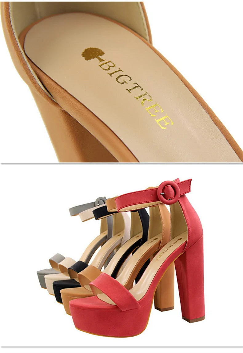 Mode Frauen Pumps Sandalen Sommer Plateau Gürtelschnalle Riemen PU Blockabsatz Outdoor Koreanischer Stil Schwarz Offene Spitze Grace 1550-1