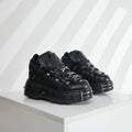 Frühling und Herbst Neue Damenschuhe Heavy Metal Dicke Sohlen Erhöhen Hoch und Tief Punk Kleine Lederschuhe Schwarze Motorradstiefelette