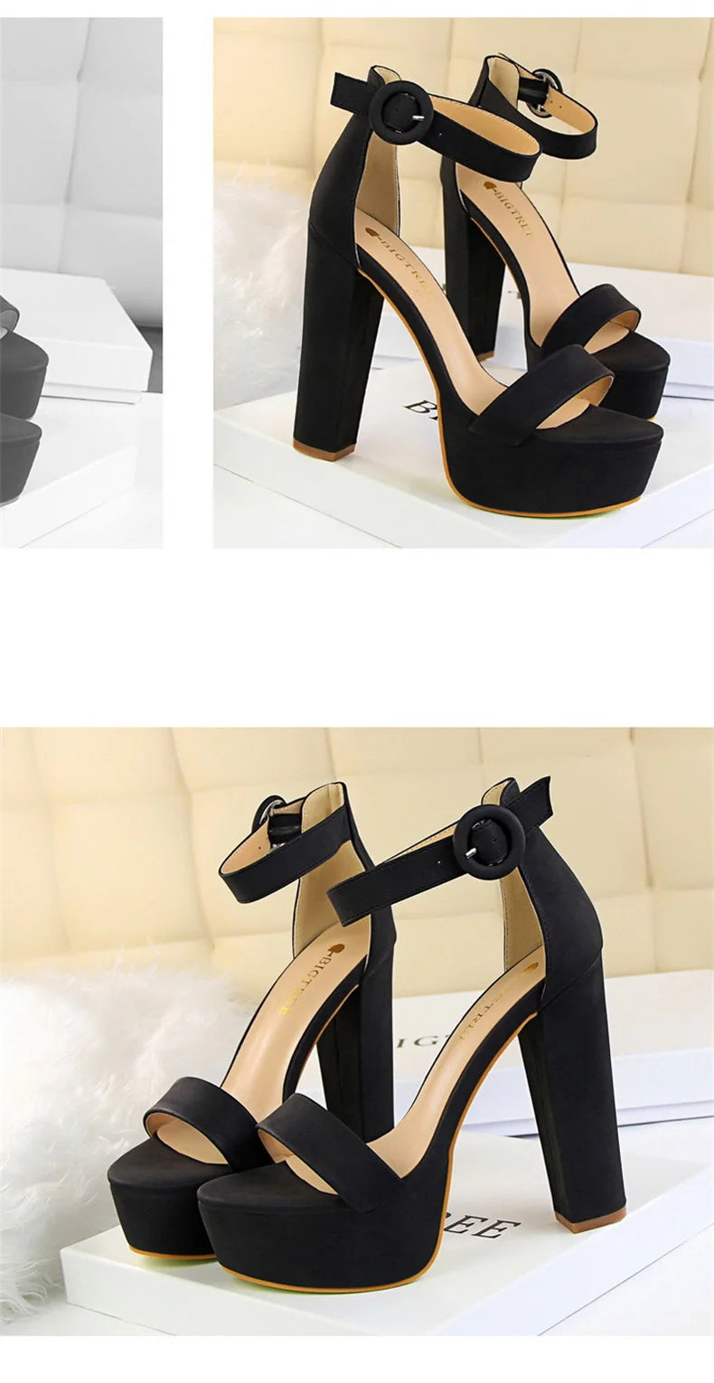 Mode Frauen Pumps Sandalen Sommer Plateau Gürtelschnalle Riemen PU Blockabsatz Outdoor Koreanischer Stil Schwarz Offene Spitze Grace 1550-1