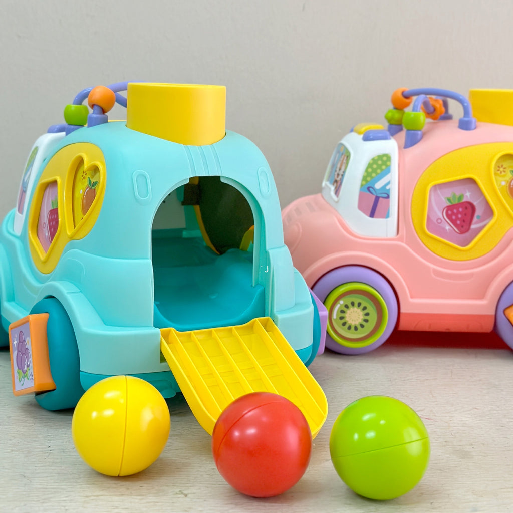 Babyspielzeug-Auto mit Musik