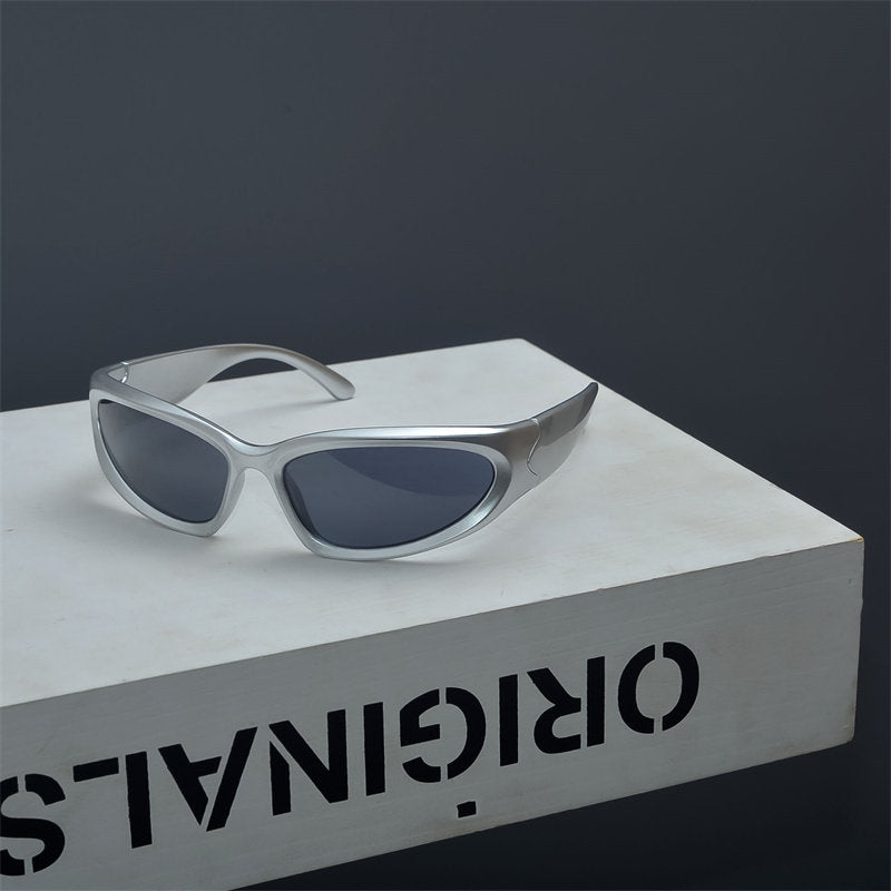 Futuristische Tech-Punk-Sonnenbrille